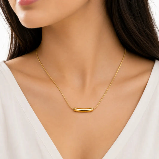 Minimal Golden Bar Pendant Necklace